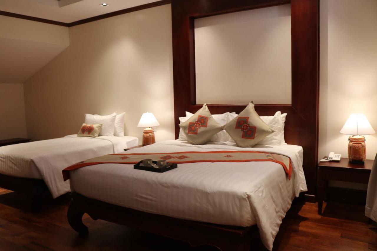 Houngvilai Hotel Луанг Прабанг Екстериор снимка