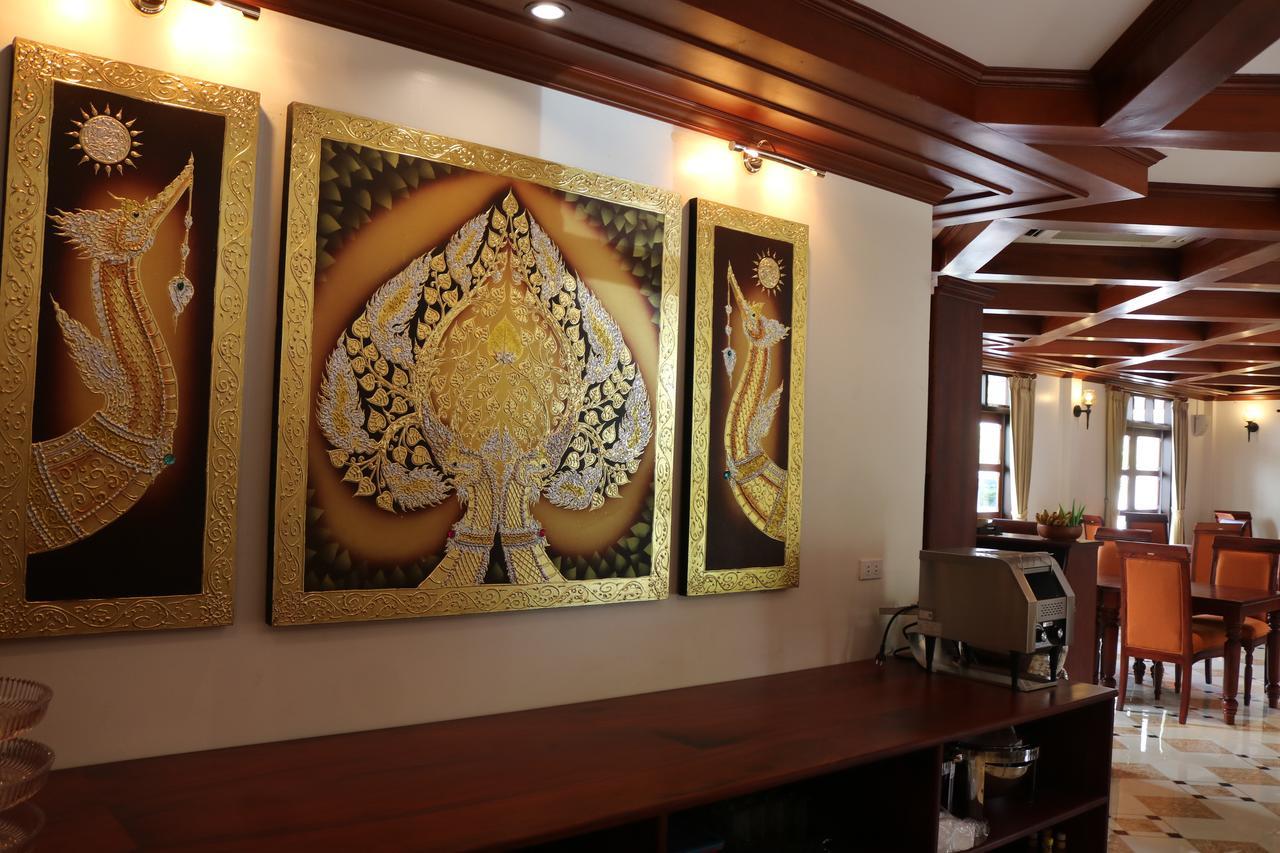 Houngvilai Hotel Луанг Прабанг Екстериор снимка