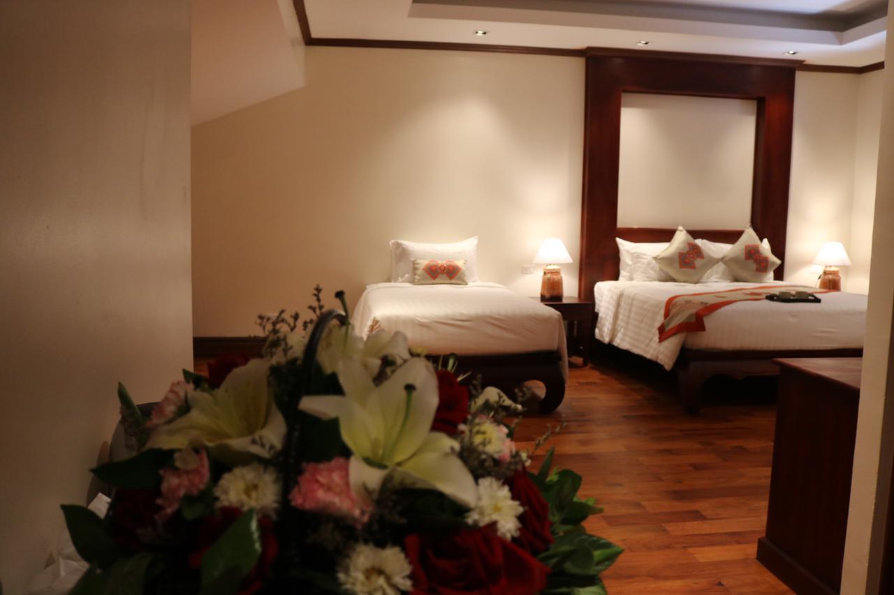 Houngvilai Hotel Луанг Прабанг Екстериор снимка