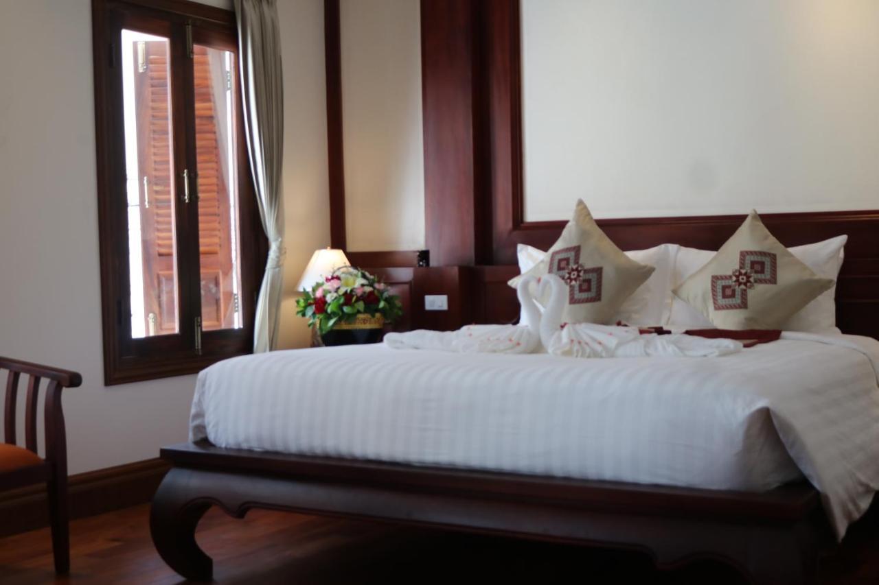 Houngvilai Hotel Луанг Прабанг Екстериор снимка