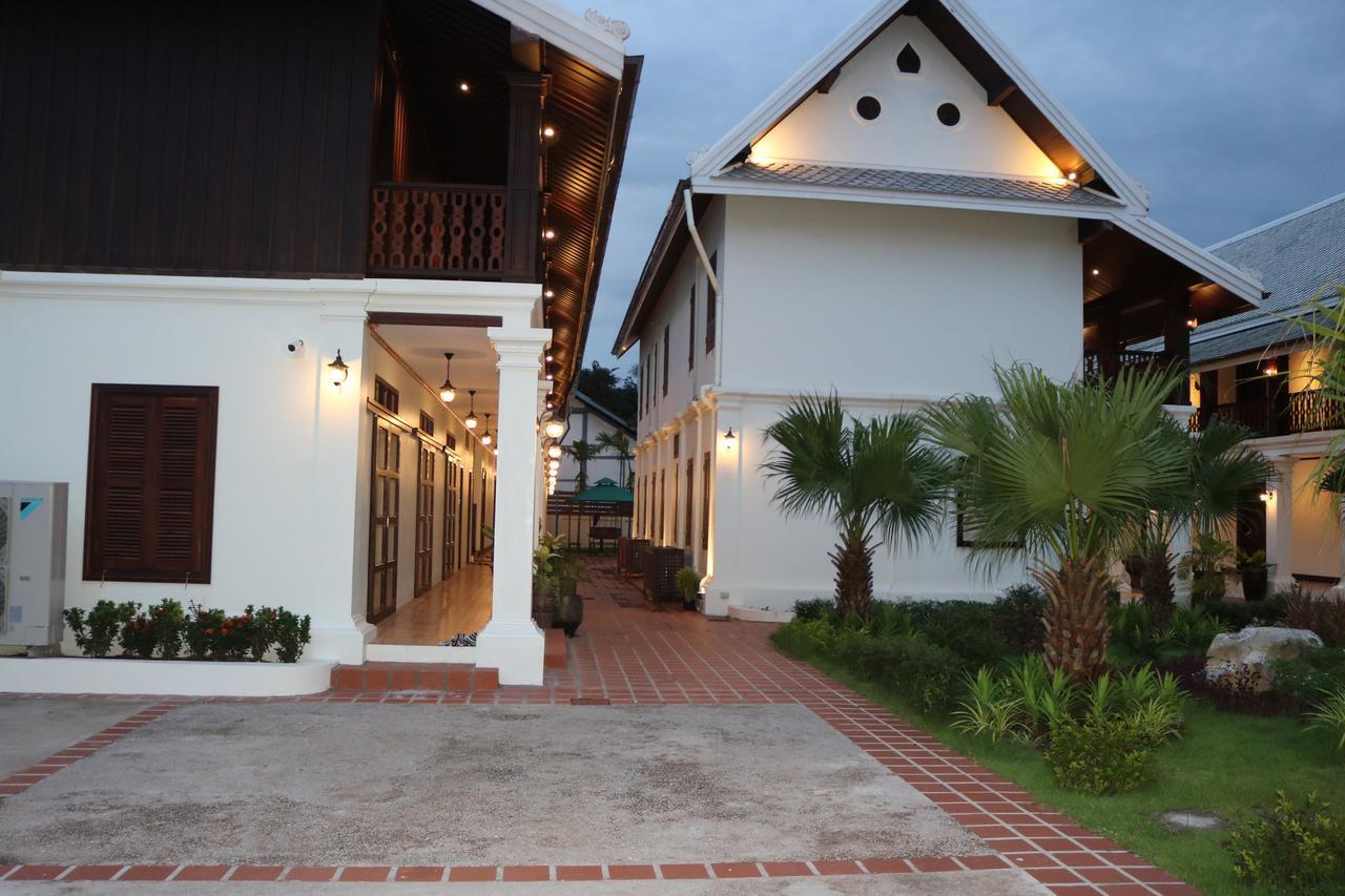 Houngvilai Hotel Луанг Прабанг Екстериор снимка